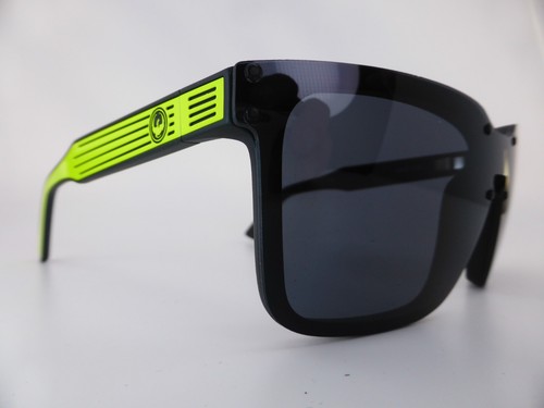 Dragon Sunglasses MANSFIELD Matte Black Lime - Grey Lenses - Made in Italy - Picture 4 of 7