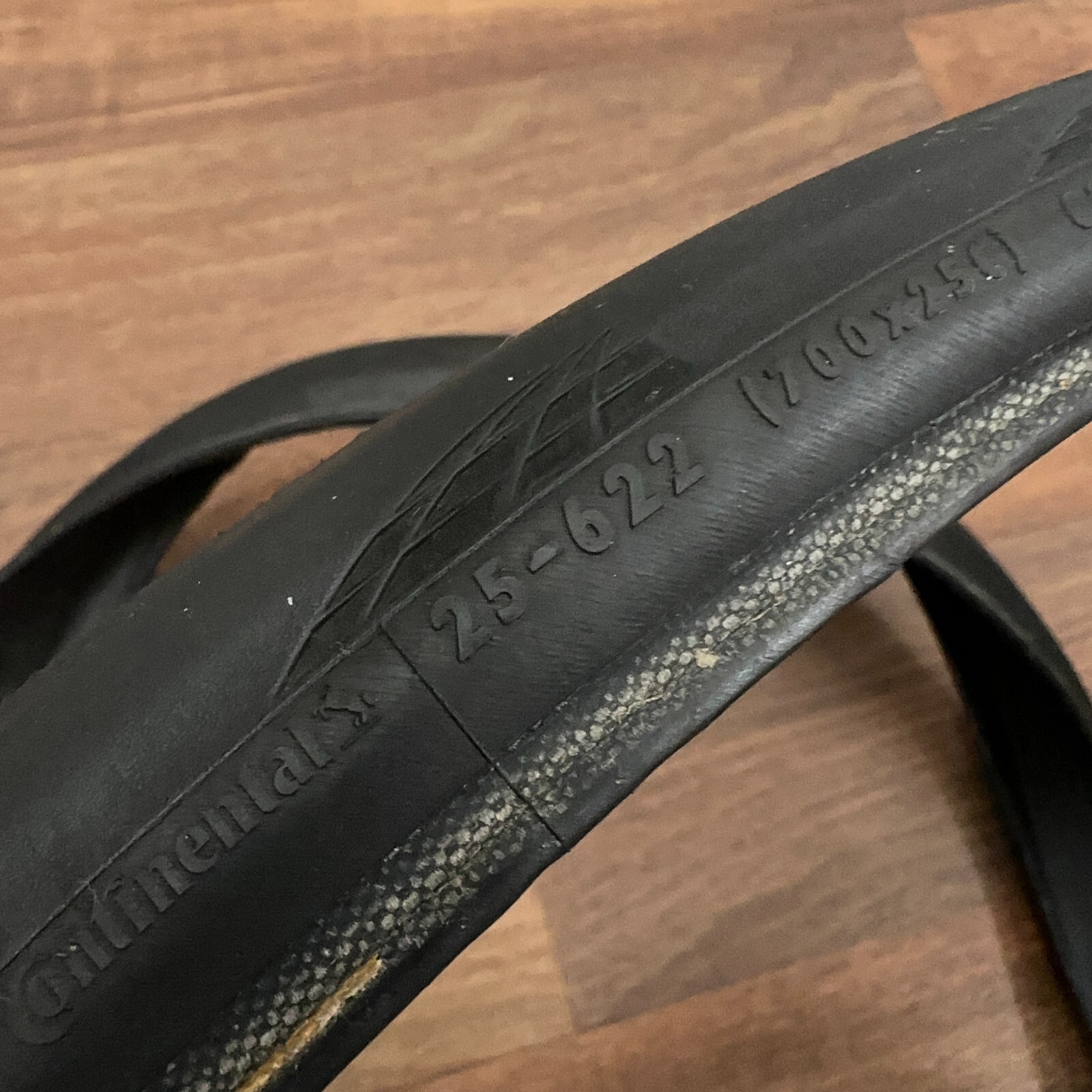 Continental Grand Prix 5000 Folding BeadClincher Road Bike Tire - 700x25c - Used