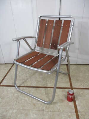 Vintage Aluminum Red Wood Slat Folding Lawn Chair with Double