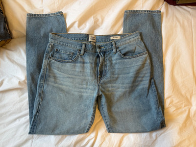 Flint and Tinder Stretch Selvage Denim 33x32 Slim Caribbean Light Wash