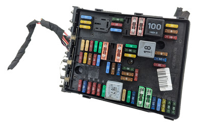 2007 AUDI A3 3.2L IPDM Controller Engine Fuse Relay Box Junction