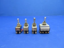 Beech D95A Travel Air Toggle Switches 35-380053-7, -9, -11 LOT OF 4 (1125-1715)