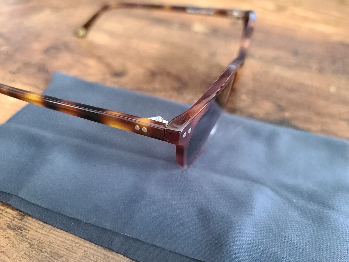 Kingsley Eyewear Stanley C2 Tortoiseshell Sunglasses w/ Case  display picture 3