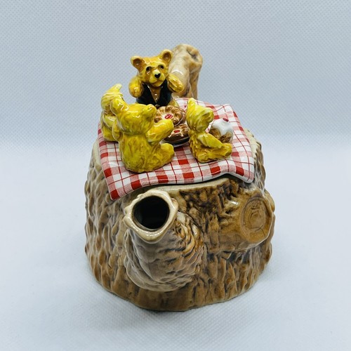 Paul Cardew Design Mini Teddy Bear Family Picnic Teapot 3.5” Made In England - Picture 4 of 7