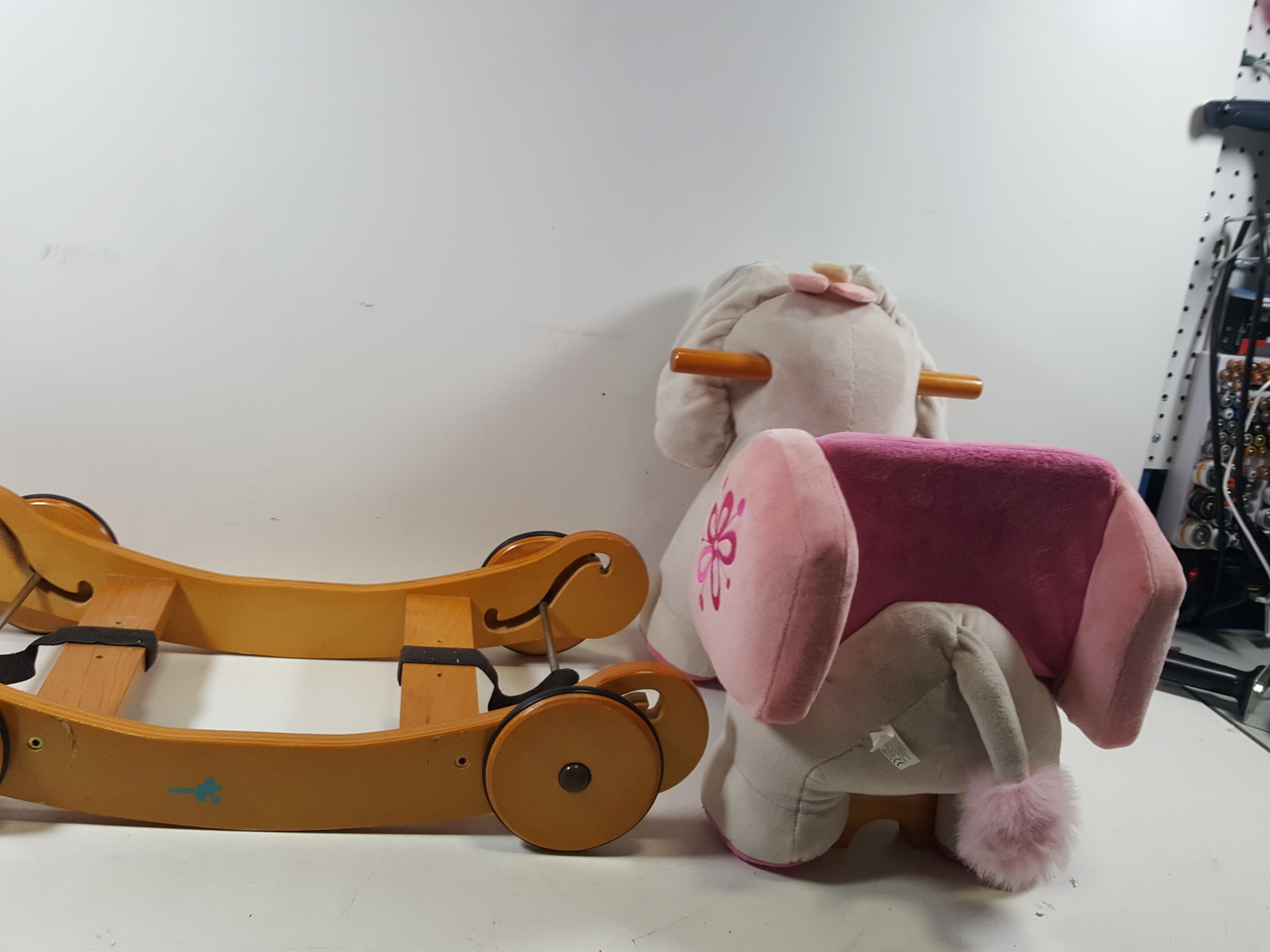 labebe elephant rocker