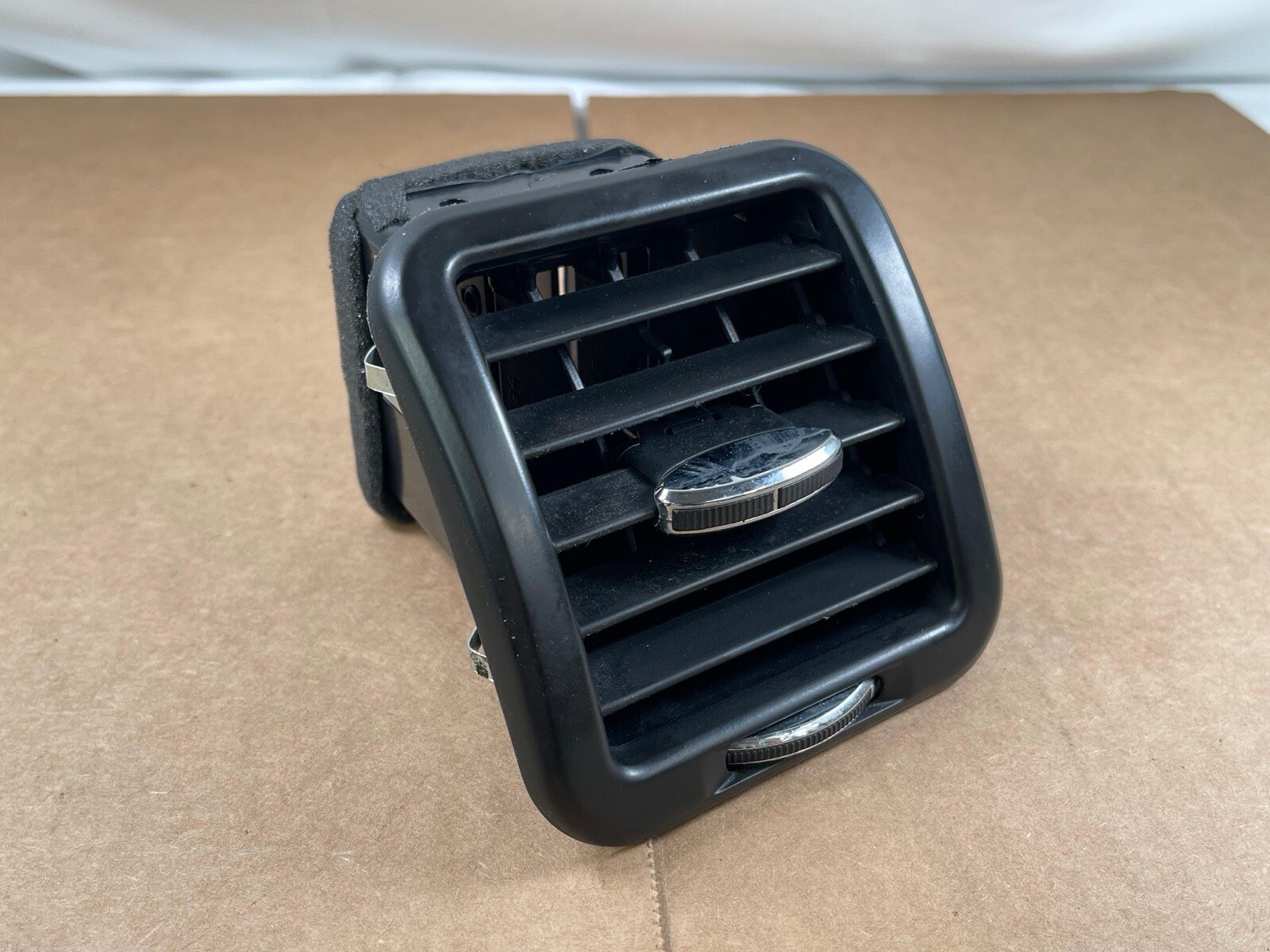 Maserati Quattroporte M139 AC A/C Air Vent Front Right / Left Console OEM 03-13