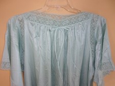 Val Mode vintage light green long nylon nightgown sz Medium 52" length NWT NOS