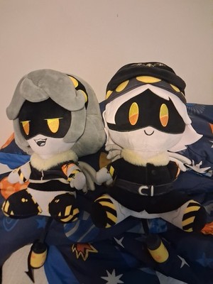 V And N Plush