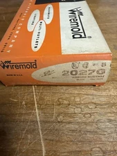 Wiremold 2027G NIB Lot Of 5 Plug mold Replacement Receptacle See Pics #A101