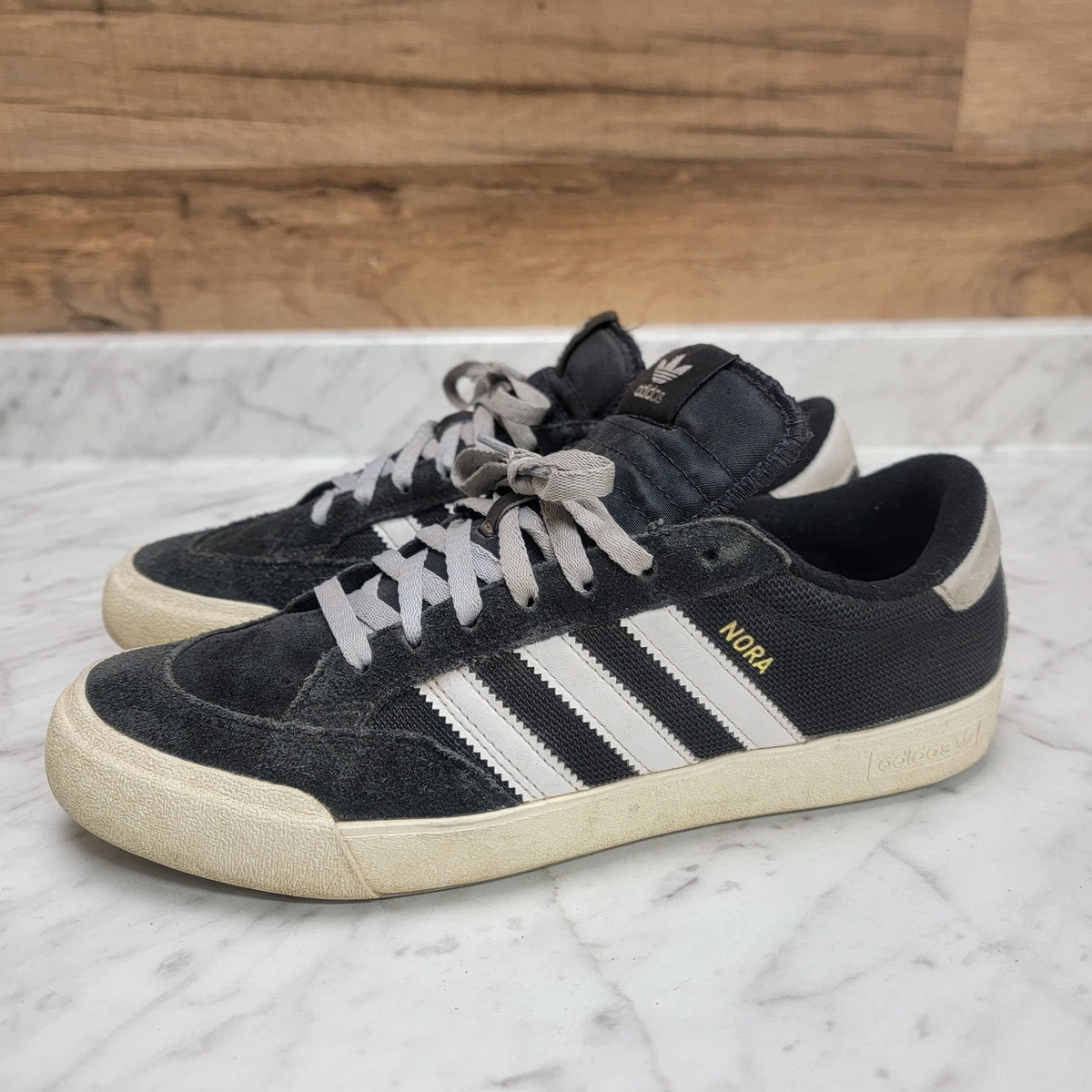 adidas gazelle silver green womens adidas Nora Shoes