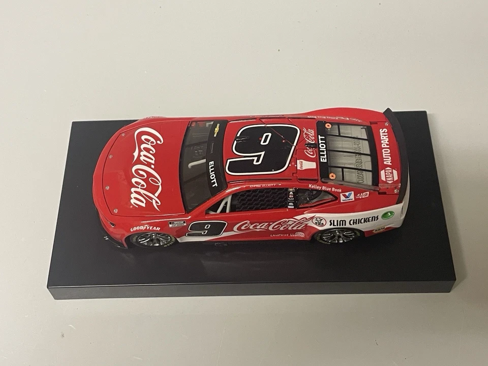 CUSTOM    Chase Elliott Coca Cola Camaro ZL1 - Image 2 of 4