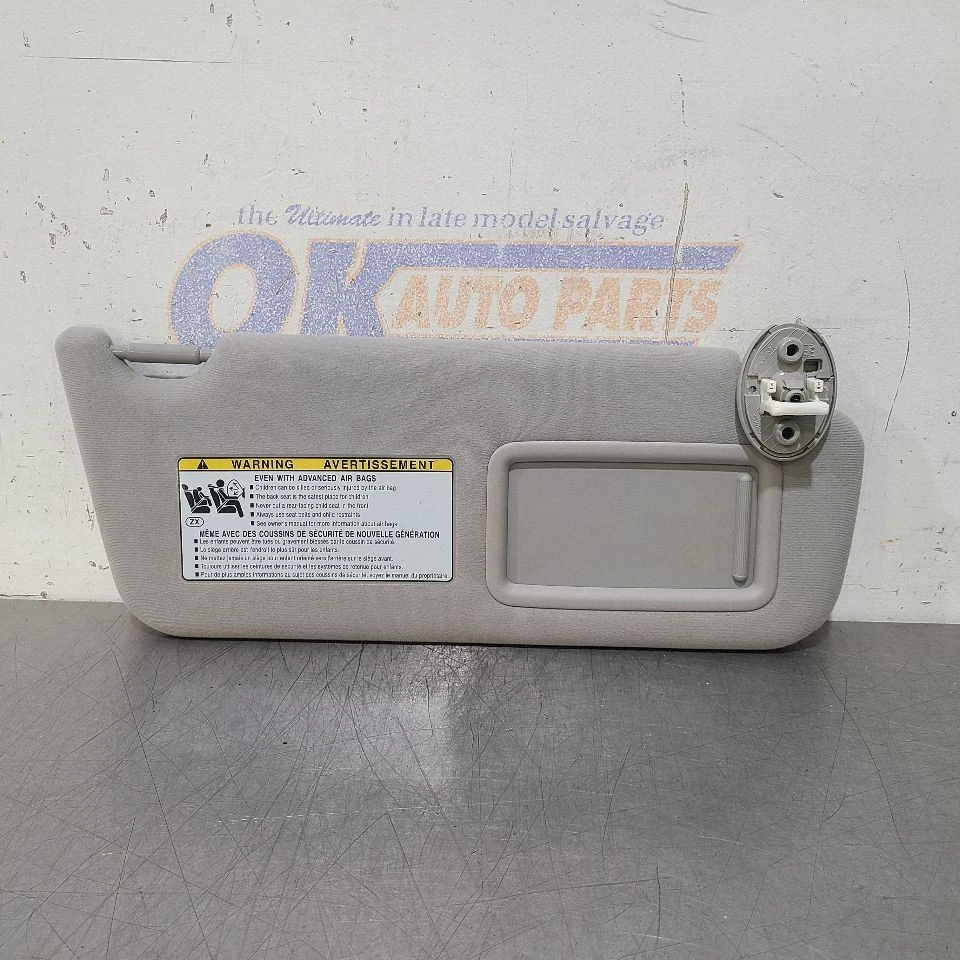 Lexus RX350 17 2017 parasol pasajero derecho gris Foto 4 de 4