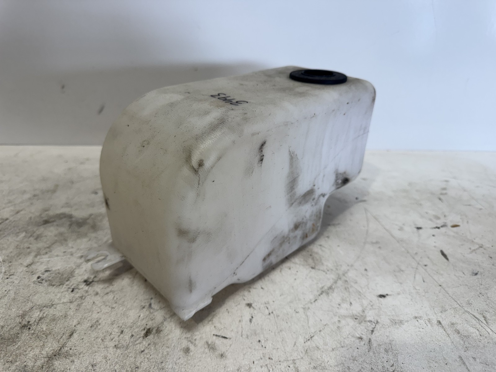 1999 FERRARI F355 CONVERTIBLE OEM U.S. LHD WASHER FLUID TANK