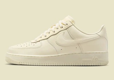 Nike Air Force 1 Fresh Coconut Milk Damen Sneaker GR. 37.5 DM0211-101 Neu