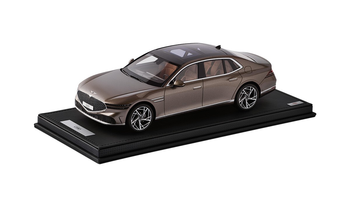 HYUNDAI Genesis G90 1:18 Scale MR Collection Diecast Model Car