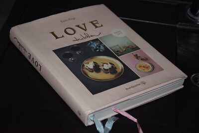 Love kitchen, Eschi Fiege