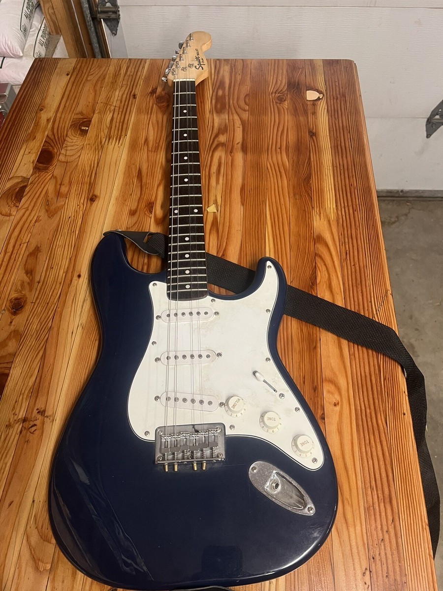 Squier Bullet By Fender 6 String Right Handed Electric Guitar | eBay