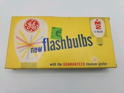 Vintage GE M2 Flashbulbs 12 Pack General Electric Rhenium Igniter New Old Stock