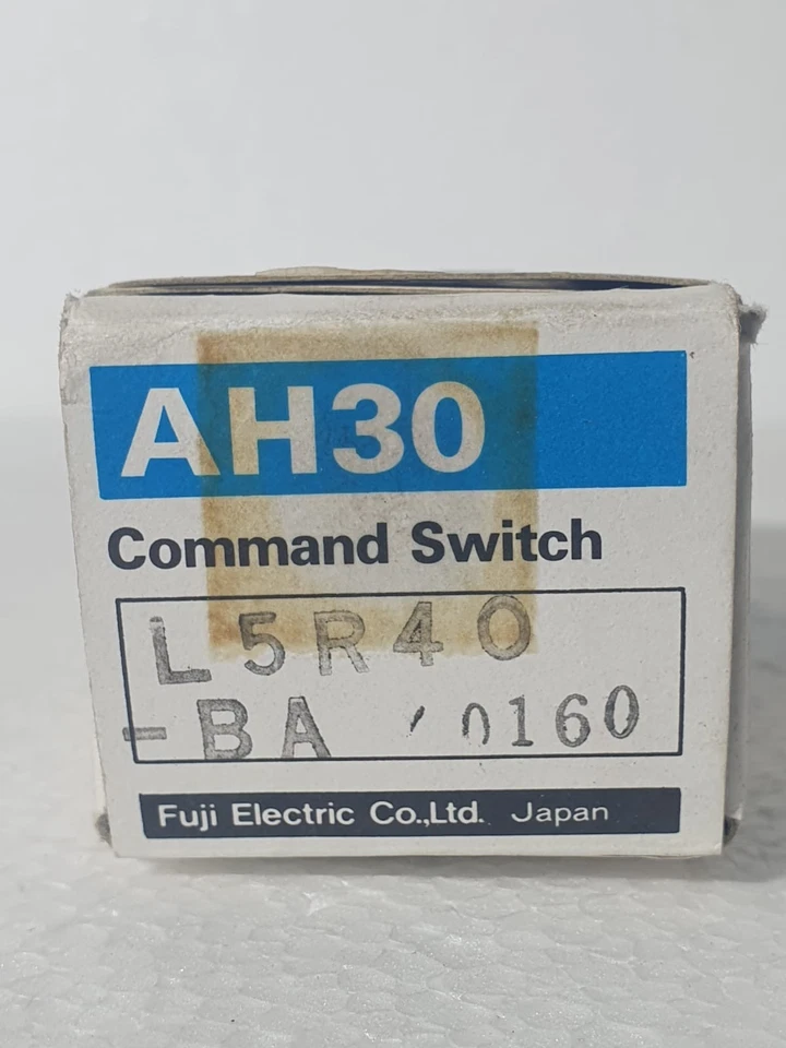 NUEVO | FUJI ELÉCTRICO AH30-L5-BA-0160 ROJO PULSADOR LED 24V L5R40-BA ENVÍO GRATUITO Foto 2 de 4