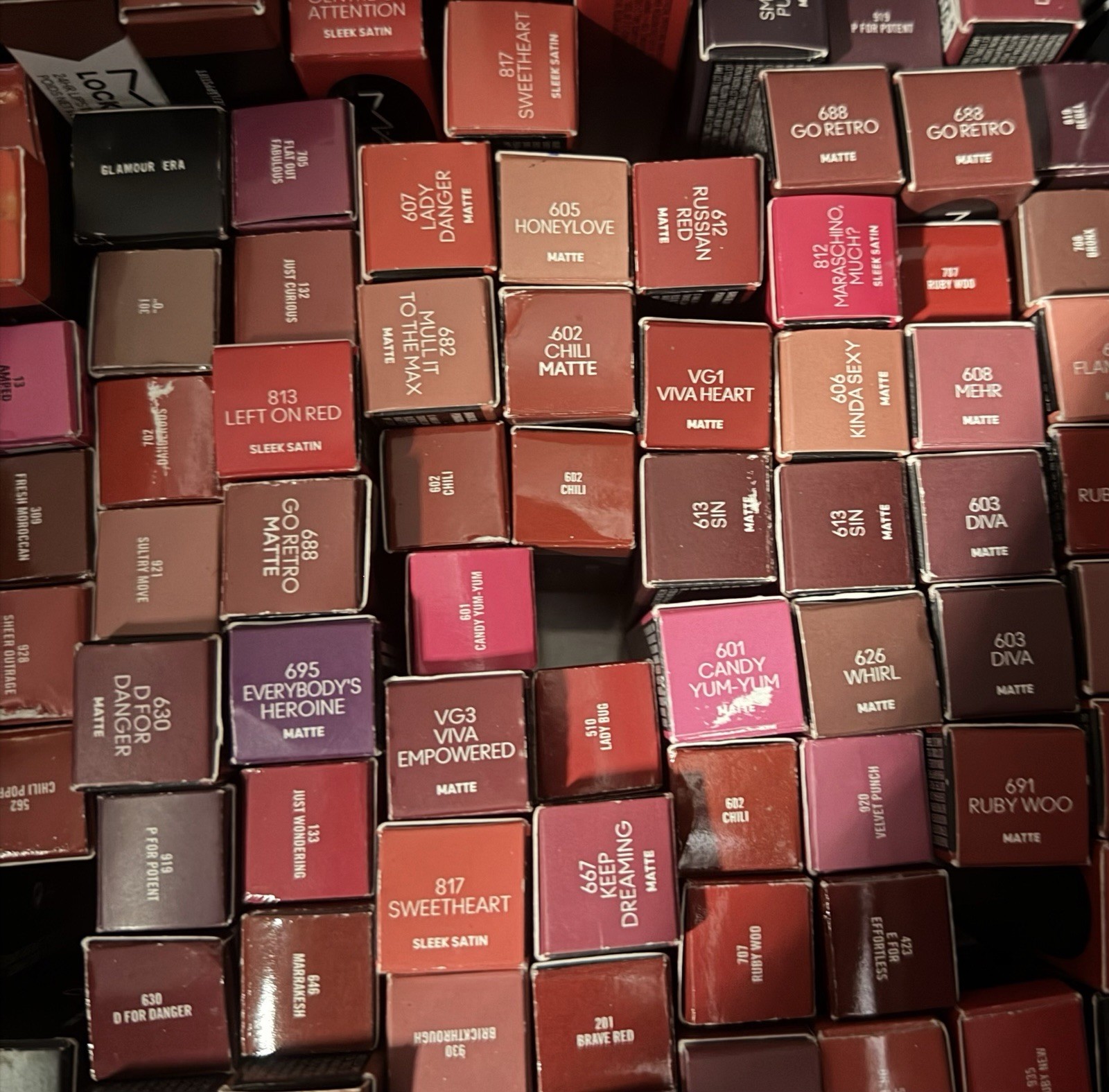 MAC Lipstick (Matte, Satin, Amplified Creme, Lustre) Choose Color