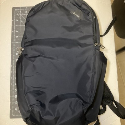 Pacsafe Vibe 25L Backpack Anti Theft Travel Bag in Black MISSING 1 ZIPPER