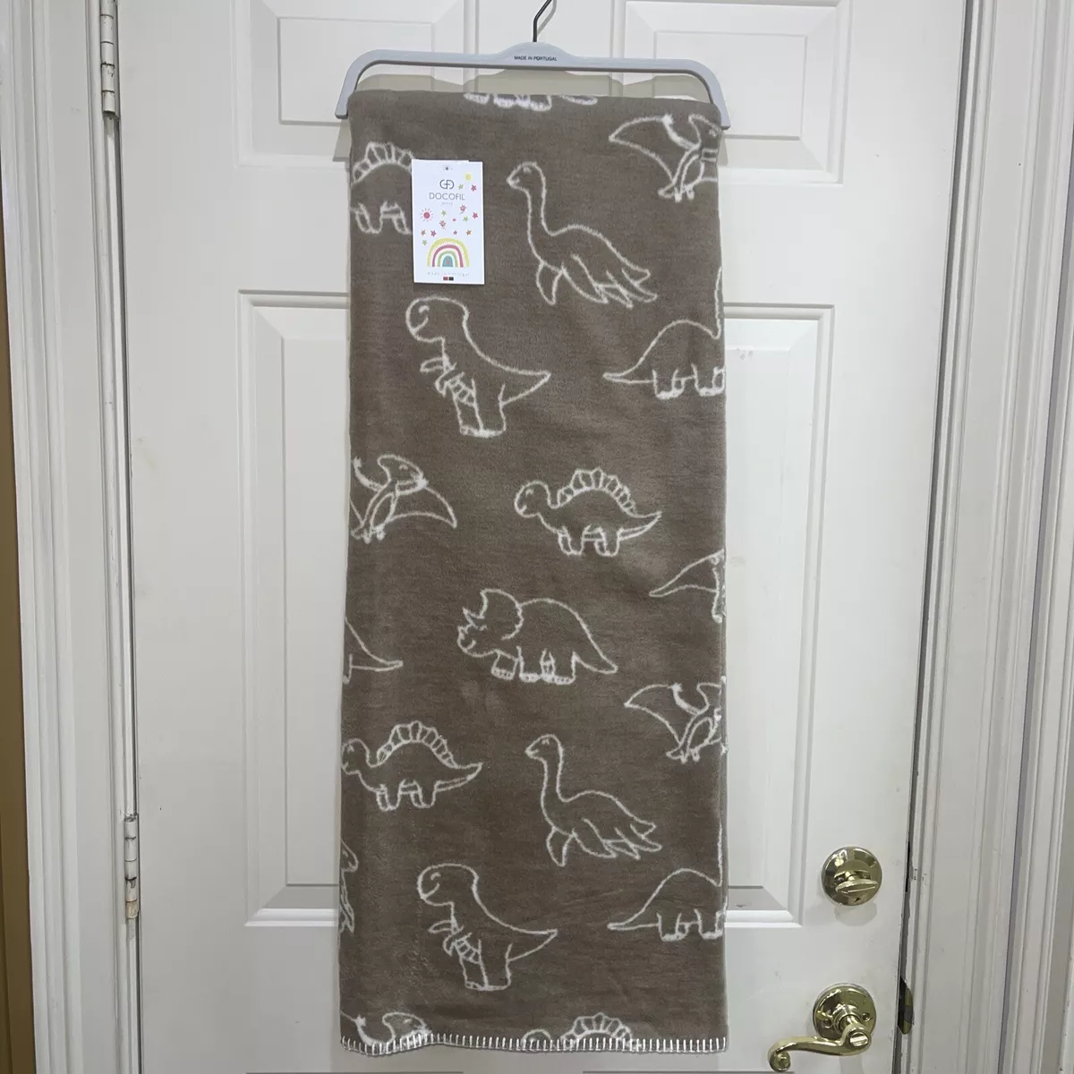 Docofil throw sale