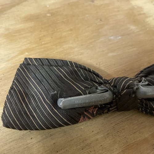 Vintage Royal Clip On Bow Tie Brown Earth Tones Nice Bowtie Sn27871 - Picture 5 of 6
