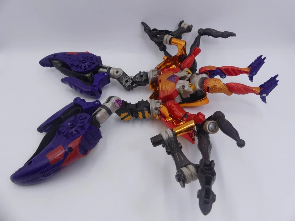 Hasbro 1998 Transformers Beast Wars Ultra Class Transmetals Rampage Figure - Image 3 of 4