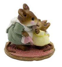 Wee Forest Folk M-149 Don't Cry - Green (Retired)