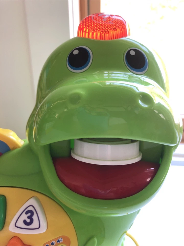 VTech Chomp and Count Dinosaurio CLASIFICACIÓN DE COLORES ¡Juego completo con las 8 monedas! Foto 4 de 4