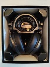 Hifiman R7DX Closed Back Headphones 