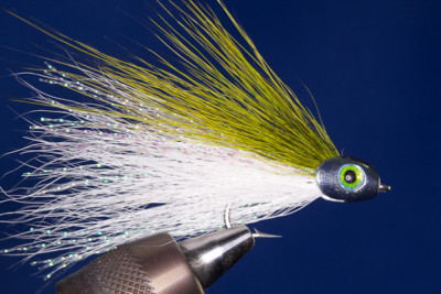 Fliegentom Bucktailstreamer Nr. 10 (für Salzwasser geeignet)