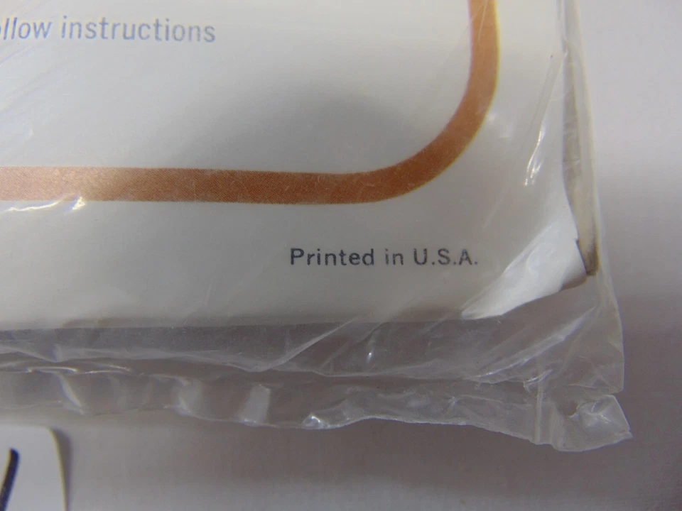 Novo Kit Crewel Bucilla Creative Needlecraft 8527 Casa de Pão de Gengibre 22 X 22 Selo - Imagem 4 de 4