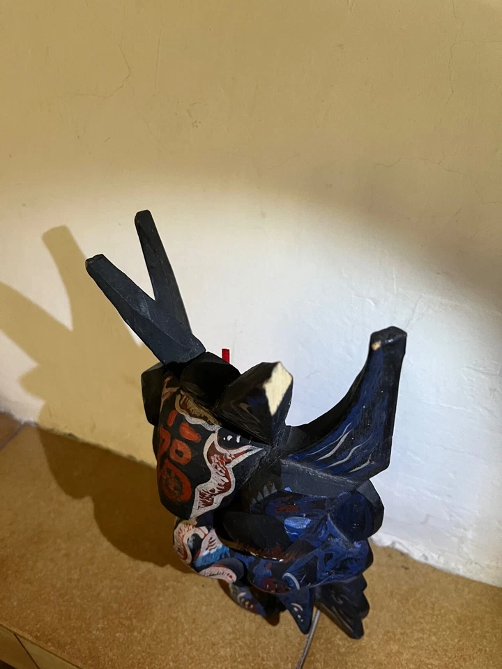 Máscara antigua china hecha a mano Foto 3 de 3