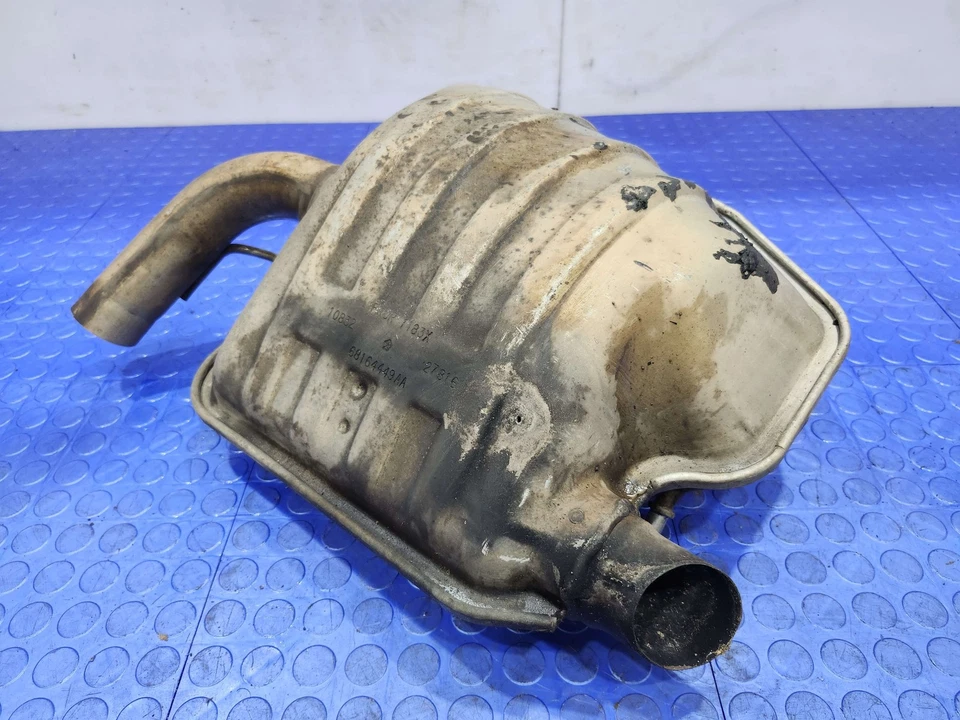 15-23 道奇挑战者 3.6L 后排气消声器 左侧 发球杆 原始设备制造商 68260151AA — 第 4/4 张图片