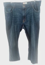 Wrangler Jeans Mens Size 42x30 Blue Denim Relaxed Boot Casual Outdoor Cowboy 