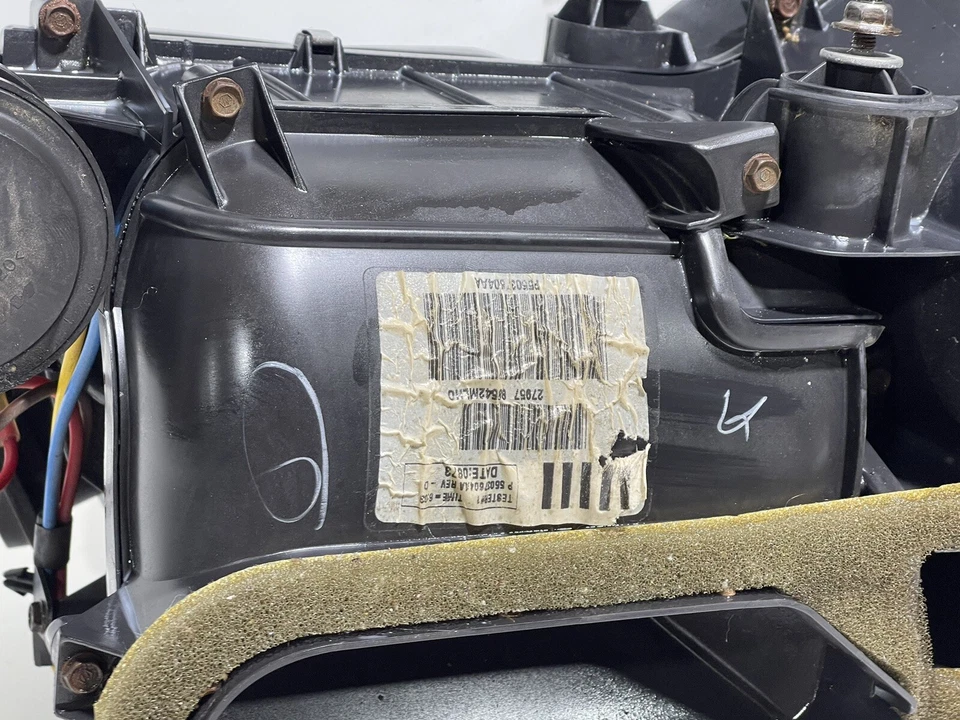 Jeep TJ Wrangler Heater HVAC Box NON AC 55037604 2002-2006 03 04 05 06 CC 9F - Image 4 of 4