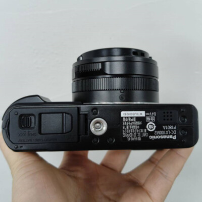 Panasonic LUMIX DC-LX100 II DC-LX100M2 17MP 4K Compact Camera