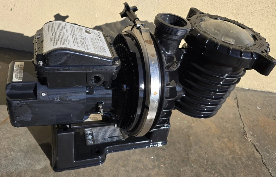 Pentair Sta-Rite Max-E-Pro 1.1 HP High Perf, 115/230V New Bearings, Pro-prep. - Image 2 of 4