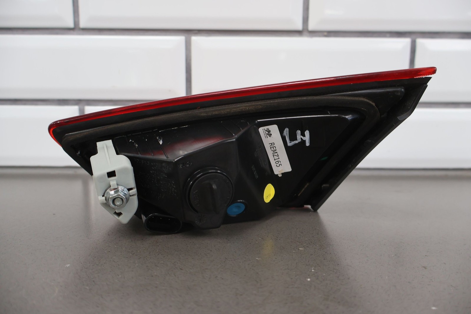 Maserati Ghibli 2014 Left Inner Tail light