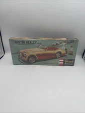 M20b Factory sealed vtg 1958 Revell H-1217 Austin Healey 100-Six Model Kit 1/25