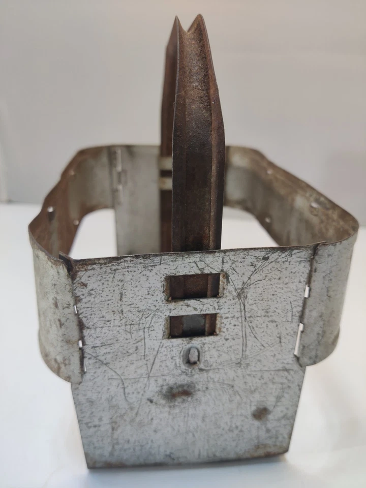 VINTAGE FROSTIE 6-PACK CARRIER METAL - Image 2 of 4