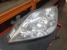 Feu avant (phare) Nissan PRIMERA