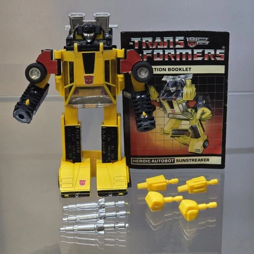 Sunstreaker G1 Transformers Complete with Accessories & Booklet Vintage Toy 80s