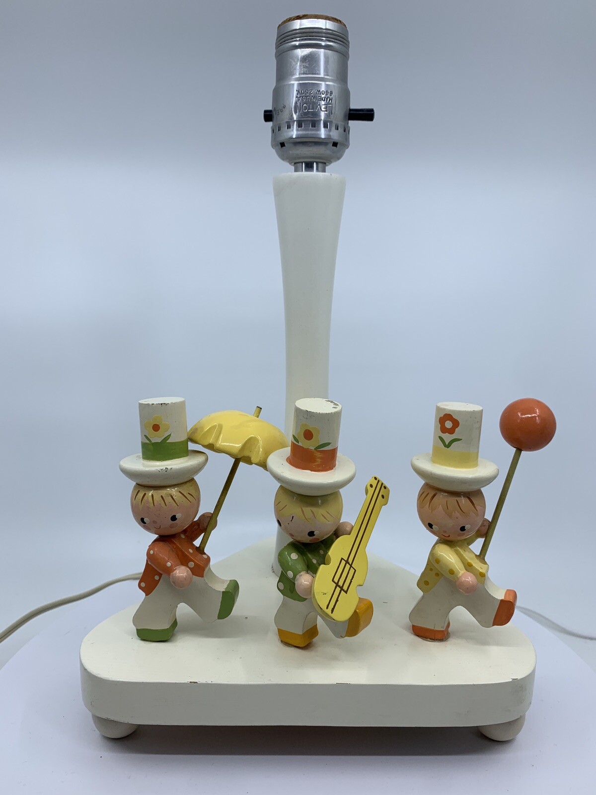 Vintage Portable lamp ( Nursery plastics inc.) eBay