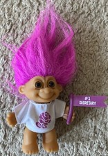 Russ Troll 1 Secretary Sign With Shirt And Pink Hair 3in