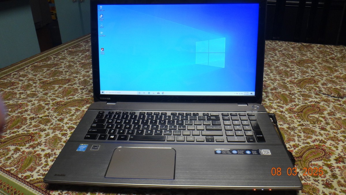 Toshiba satellite P75-A7200, 17.3