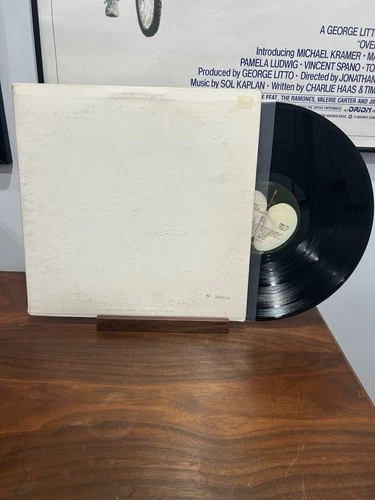 The Beatles - White Album - 2 X Vinyl LP  - Numbered / Poster / 4 Photos