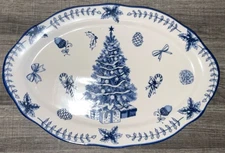 POTTER’S STUDIO BLUE CHRISTMAS TREE 16” HEAVY CERAMIC SERVING OVAL PLATTER NEW