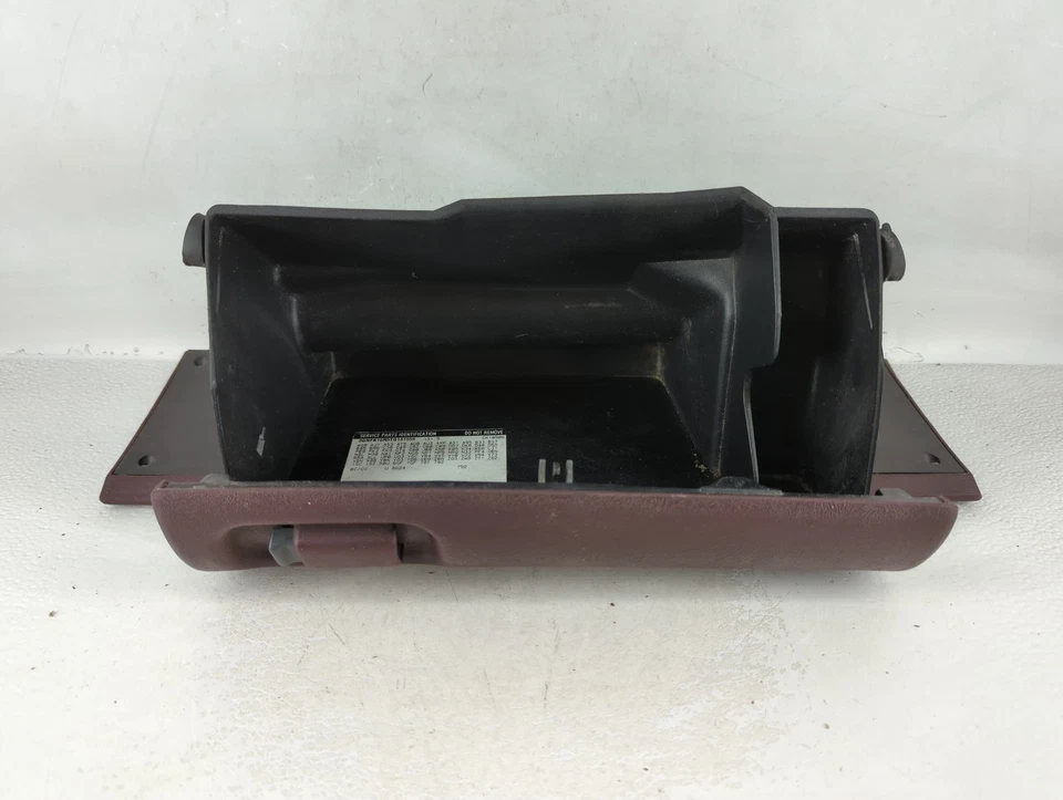 1999 Chevrolet C1500 caixa de luvas de passageiro porta compartimento de armazenamento A7NLF - Imagem 4 de 4